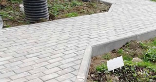 Профессиональная укладка брусчатки в Долгопрудном в октябре